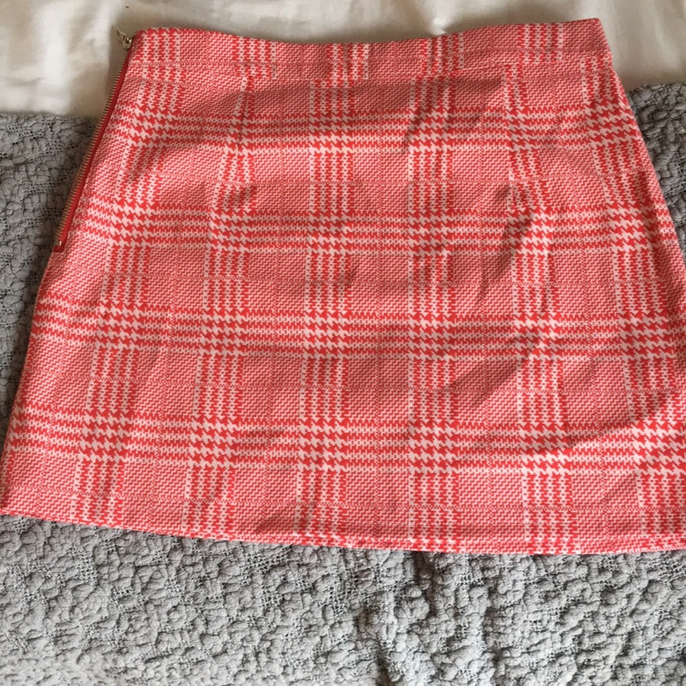 Forever 21 red and white bodycon skirt